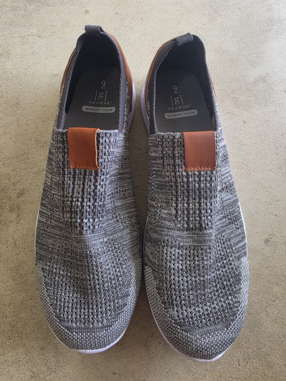 George Men’s Size 9 Gray Knit Memory Foam Slip-On Sneakers